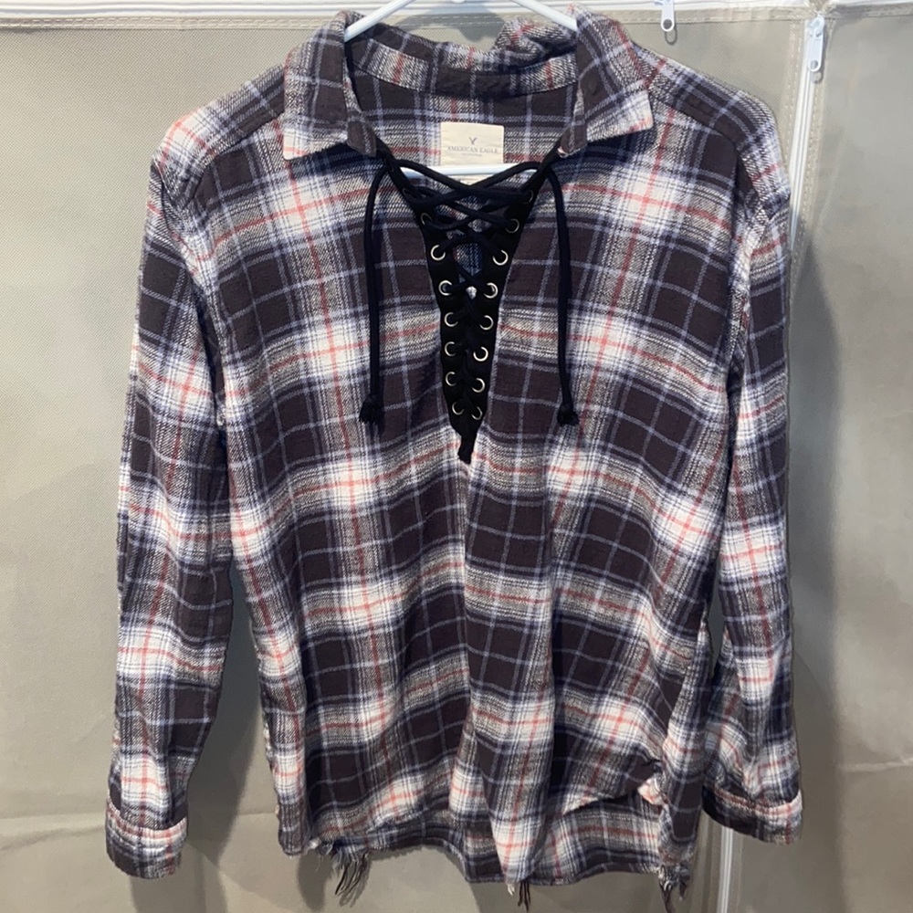 American Eagle Outfitters Distressed Flannel in Size Medium